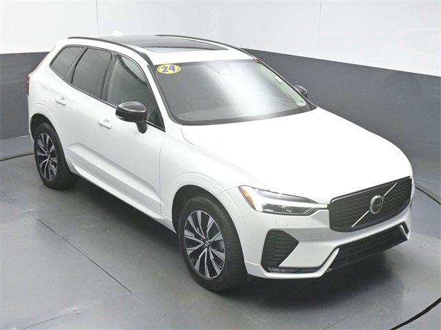 Used 2024 Volvo XC60 B5 Core image 43
