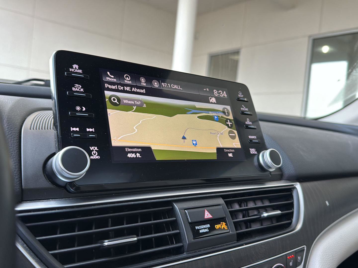 Used 2018 Honda Accord Touring image 22