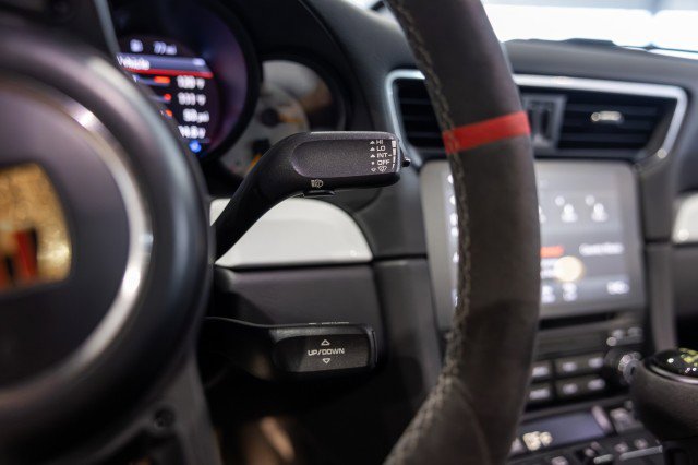 Used 2018 Porsche 911 GT3 RWD image 36