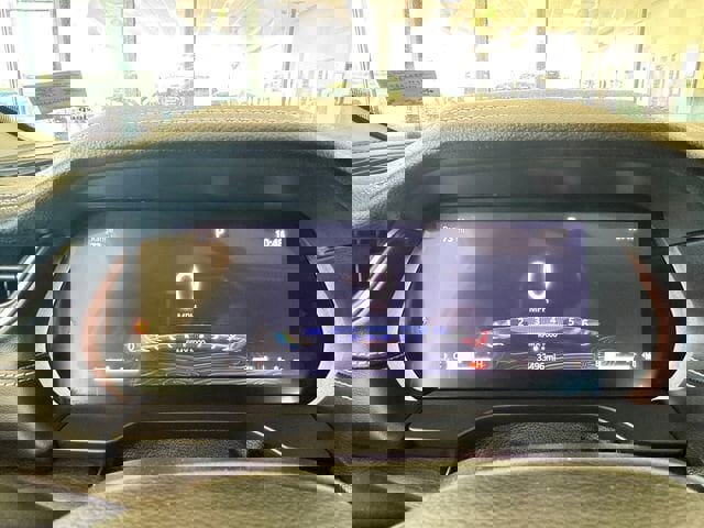 Used 2021 Jeep Grand Cherokee L Limited AWD/4WD image 14