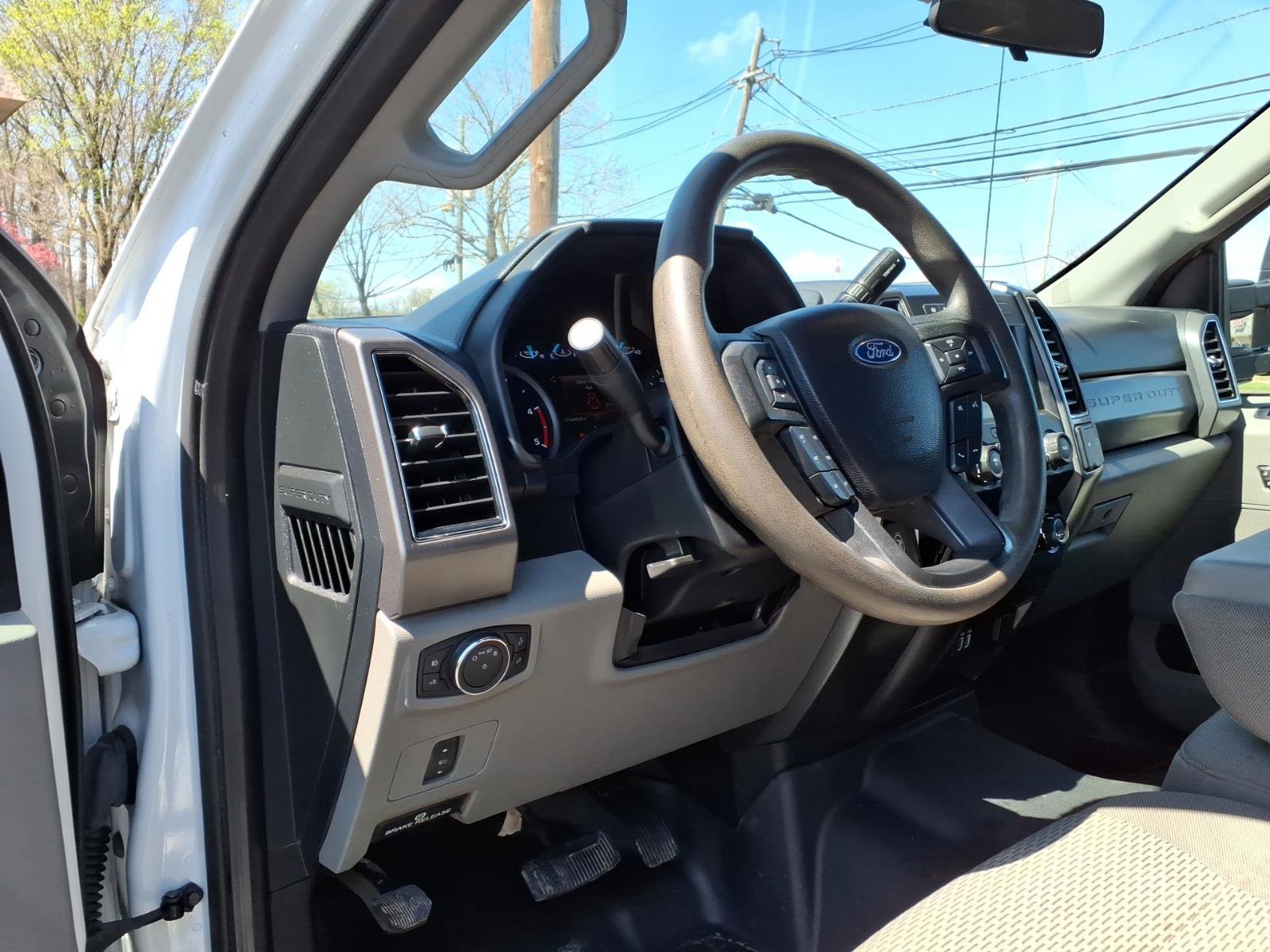 Used 2019 Ford F250 XLT w/ XLT Value Package image 18