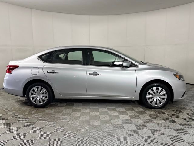 Used 2017 Nissan Sentra SV image 12