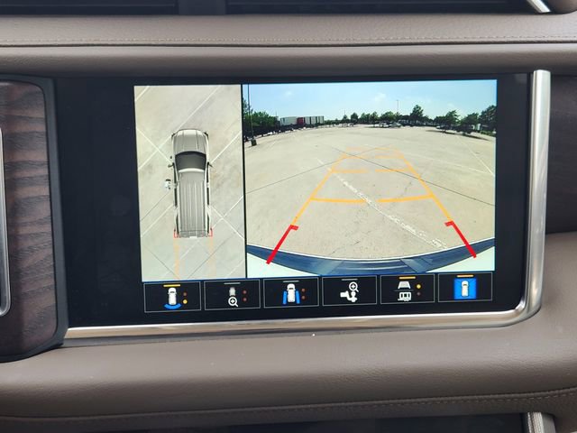 Used 2023 GMC Yukon Denali w/ LPO, Floor Liner Package AWD/4WD image 18