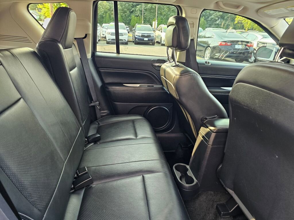 Used 2016 Jeep Compass High Altitude image 12