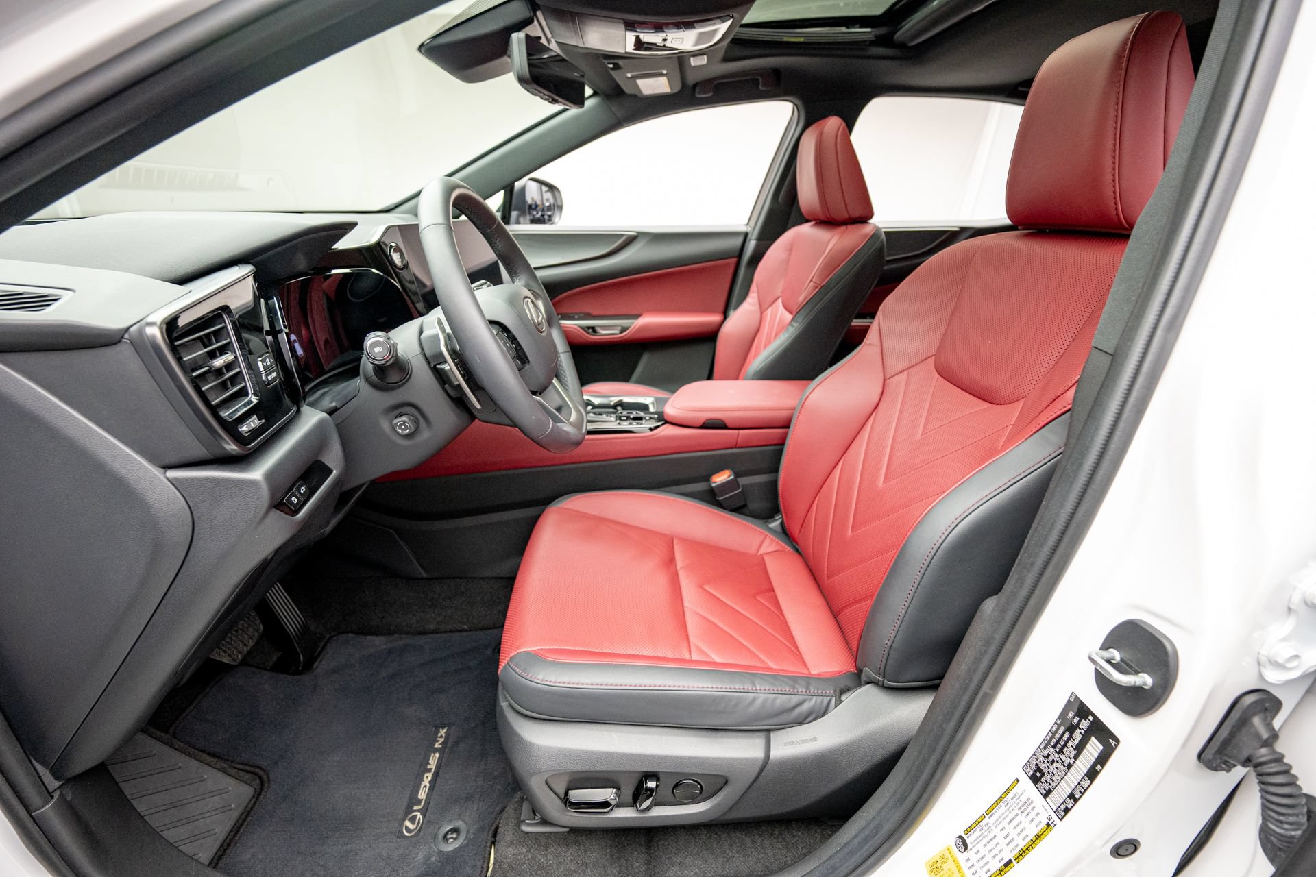 Used 2023 Lexus NX 350 AWD image 10