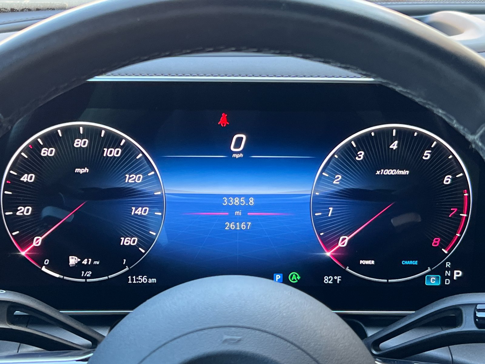 Used 2024 Mercedes-Benz GLC 300 4MATIC image 24