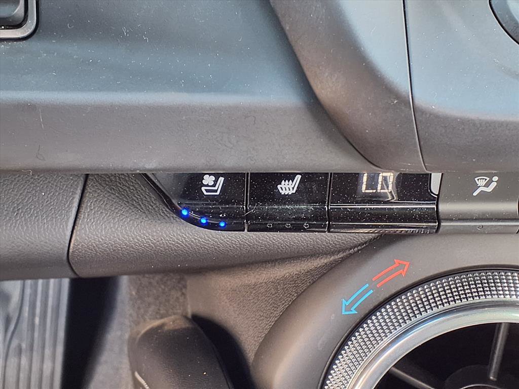 Certified 2024 Chevrolet Camaro LT image 18