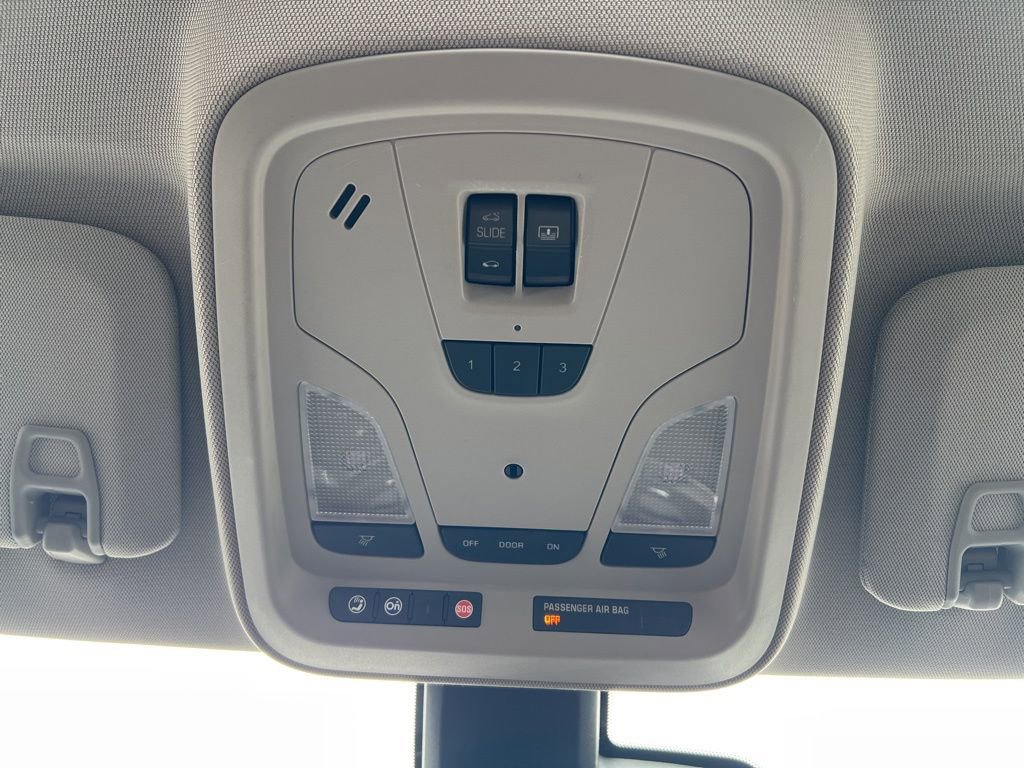 Used 2014 Chevrolet Impala LTZ image 24