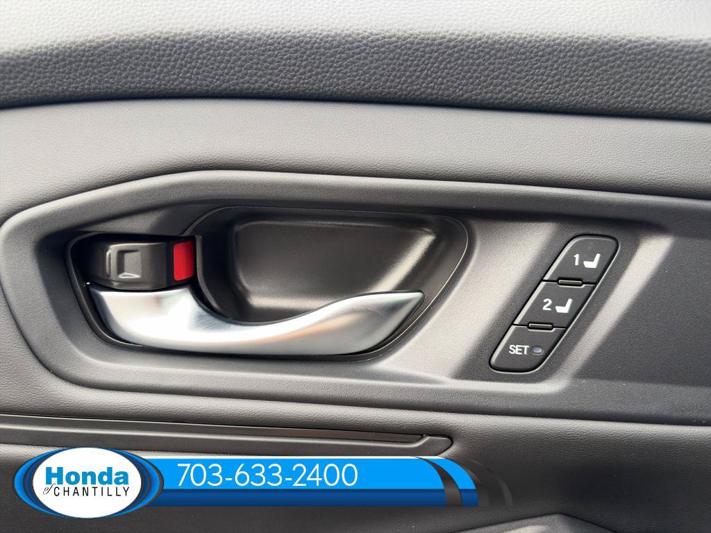 New 2026 Honda Accord Hybrid EX-L image 19