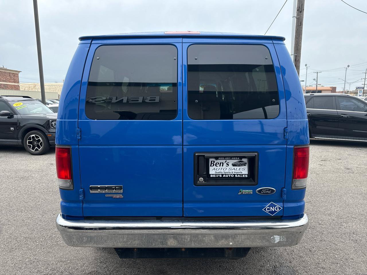 Used 2014 Ford E-350 and Econoline 350 XLT RWD image 8