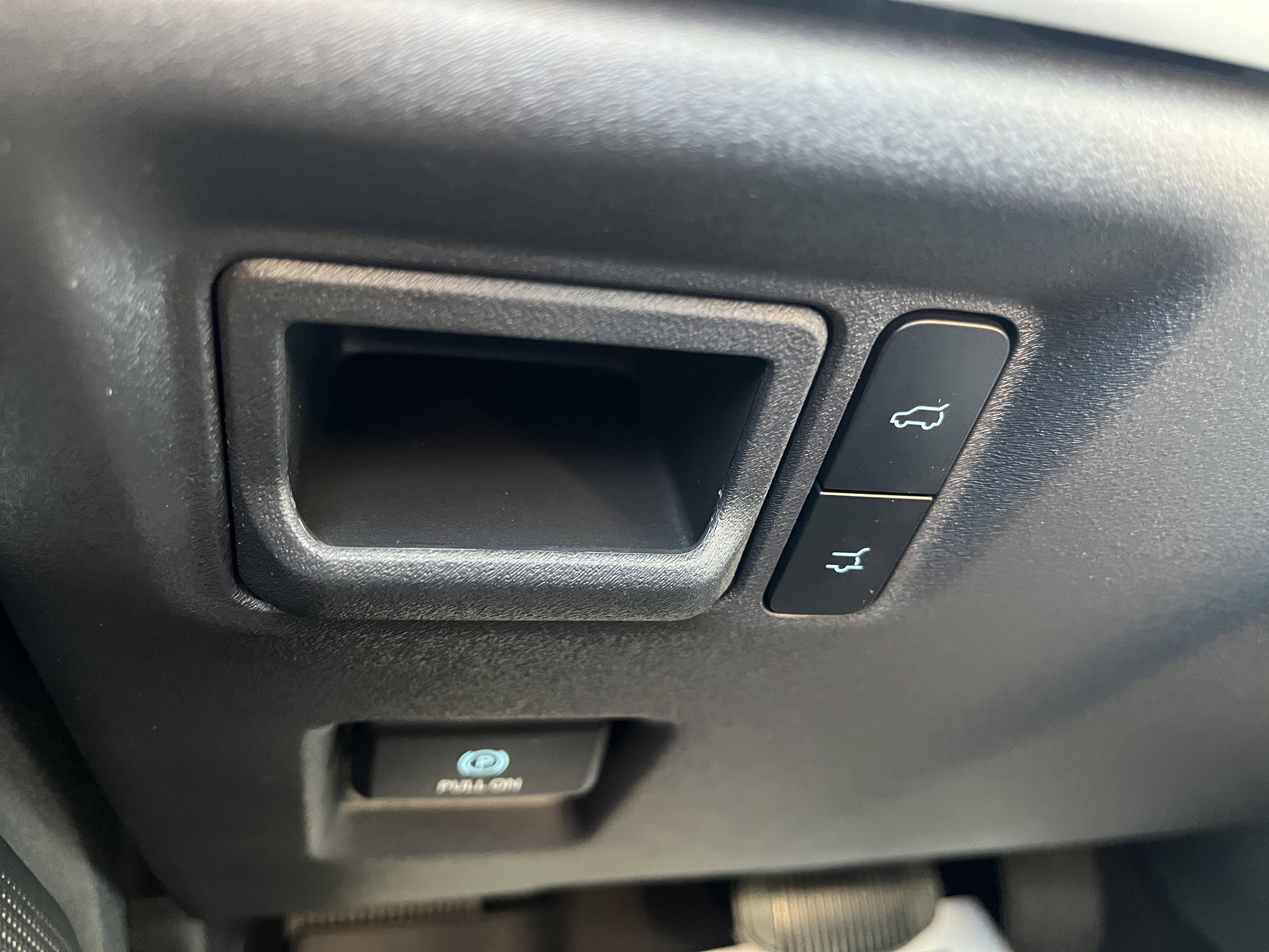 New 2025 Ford Expedition Active image 19