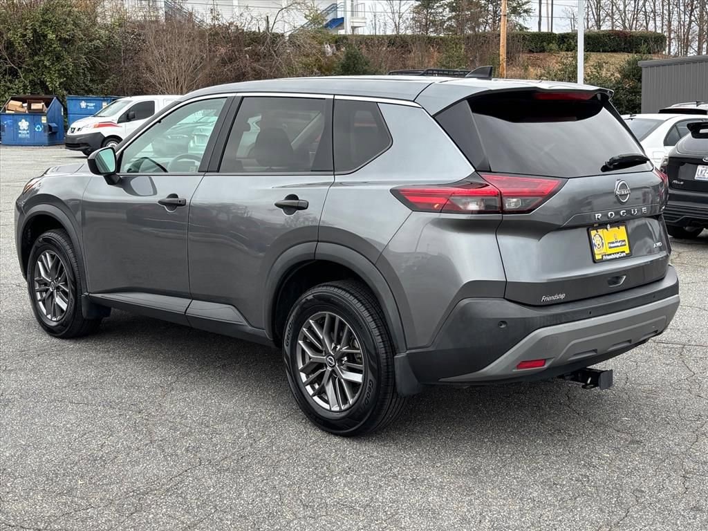 Used 2023 Nissan Rogue S image 24