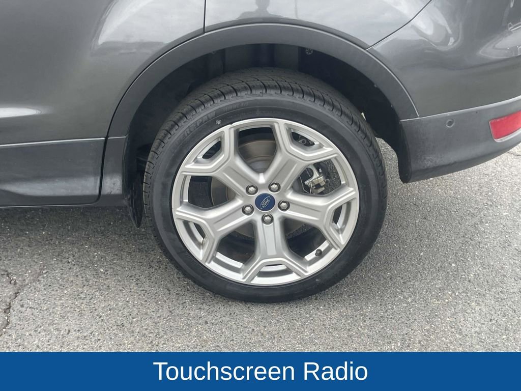Used 2019 Ford Escape Titanium image 12