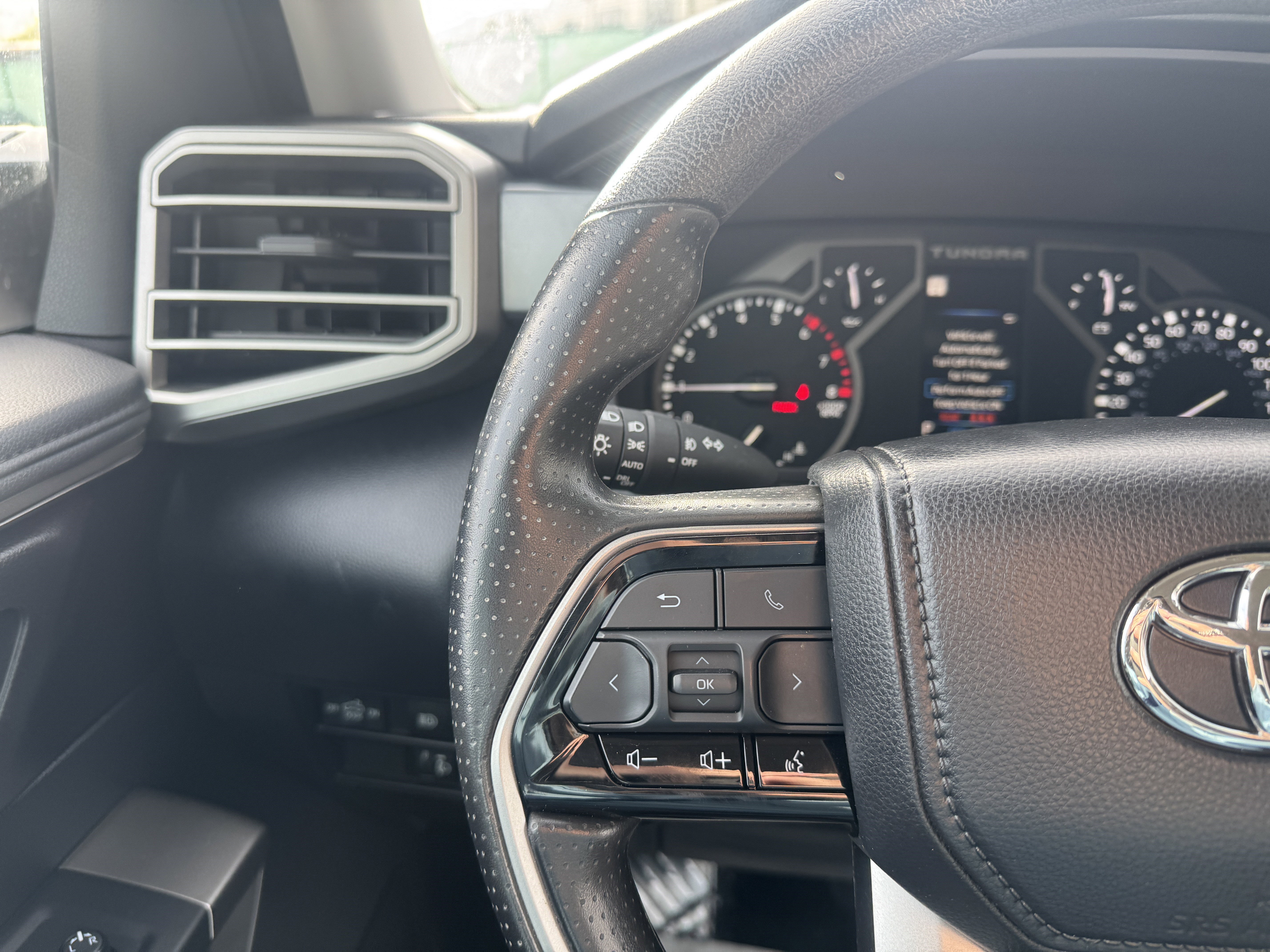 Used 2024 Toyota Tundra SR5 image 22