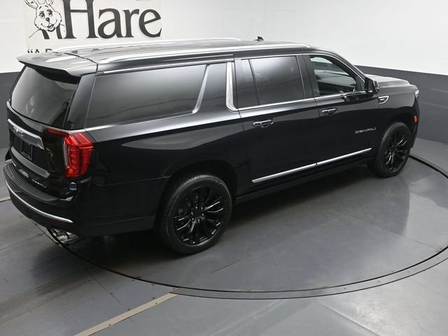 Used 2023 GMC Yukon XL Denali AWD/4WD image 41