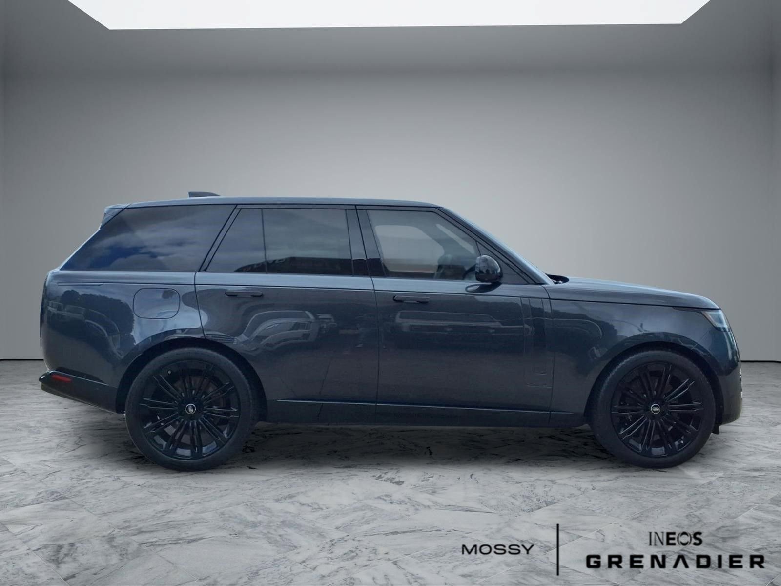 Used 2023 Land Rover Range Rover SE AWD/4WD image 8