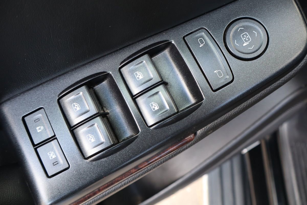 Used 2015 GMC Yukon SLE w/ Convenience Package RWD image 28