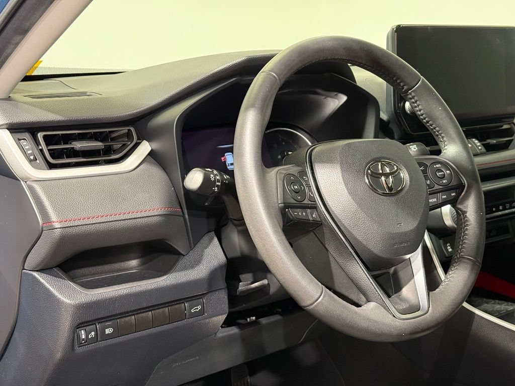 Certified 2023 Toyota RAV4 TRD Off-Road AWD/4WD image 17