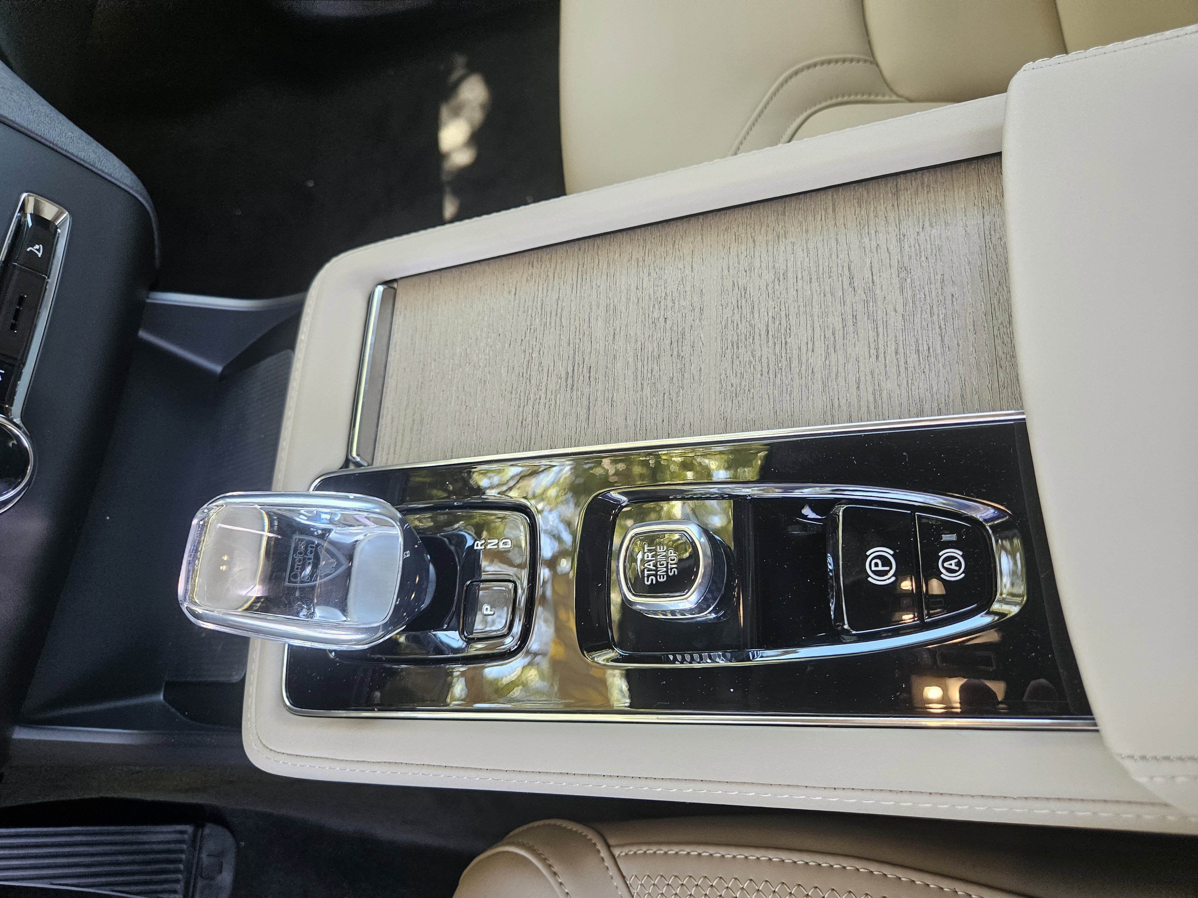 New 2026 Volvo XC90 B5 Plus image 31