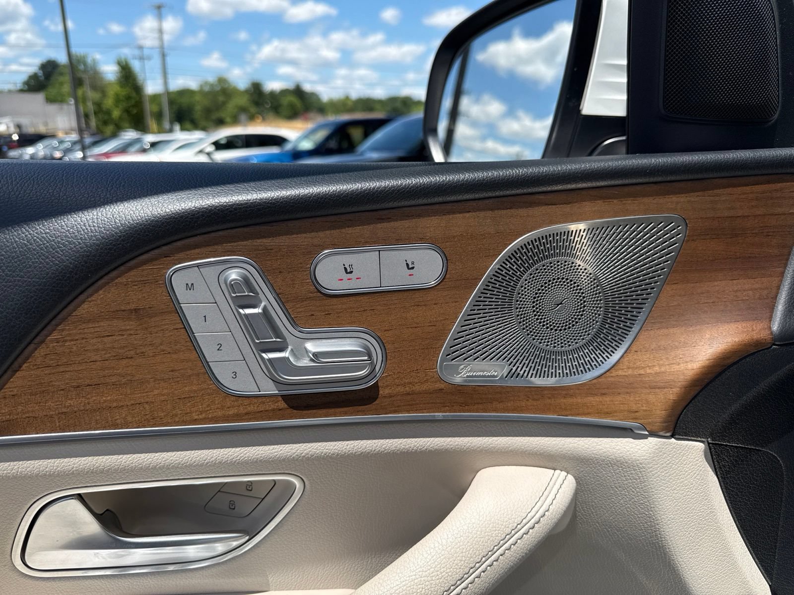 Used 2022 Mercedes-Benz GLE 350 4MATIC image 24