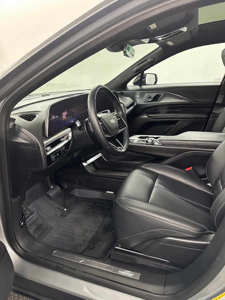 Used 2024 Cadillac Lyriq Tech w/ Driver Assist Package AWD/4WD image 11