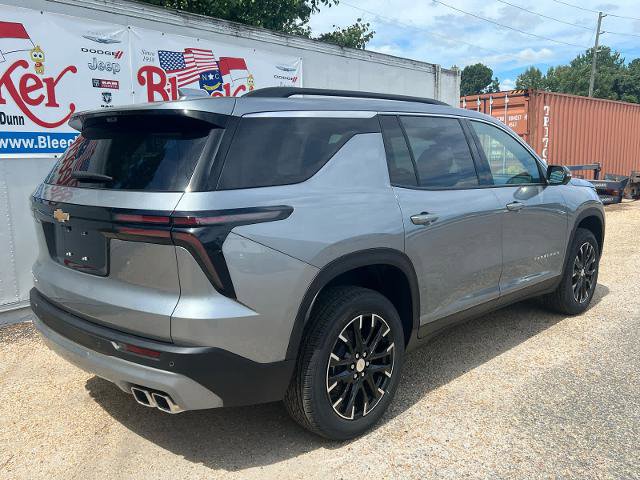 New 2026 Chevrolet Traverse LT w/ Sun and Wheel Package image 3