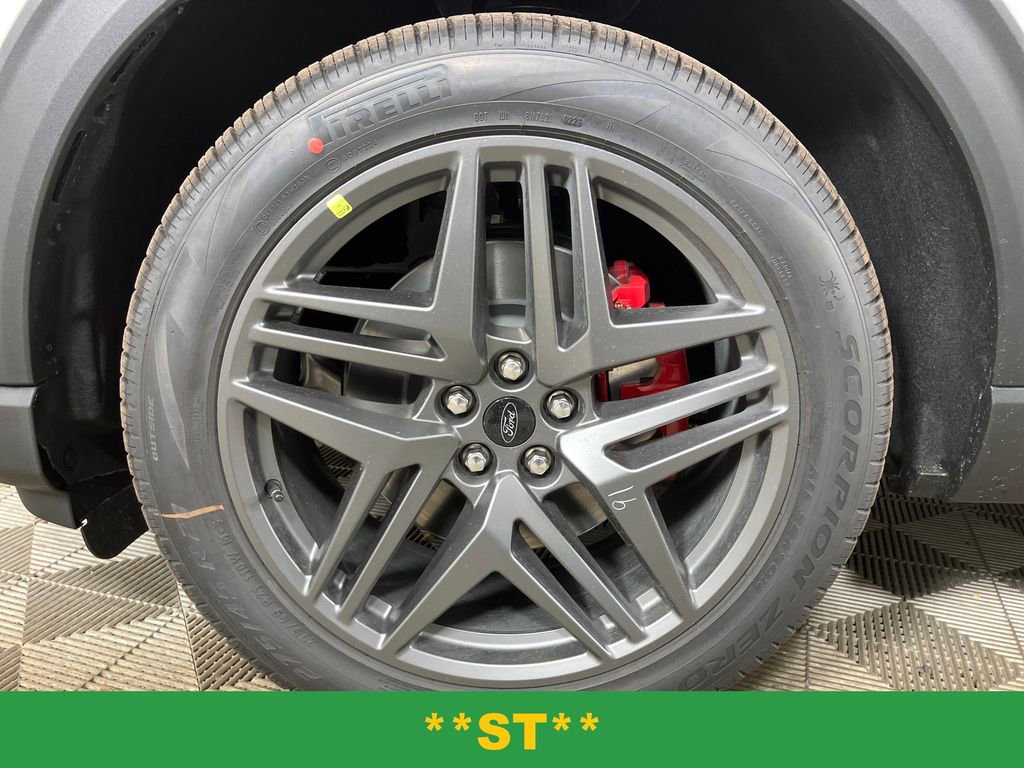 New 2026 Ford Explorer ST image 12