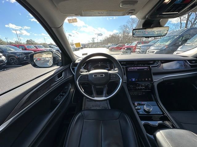 Used 2022 Jeep Grand Cherokee Limited 4xe w/ Luxury Tech Group II image 18