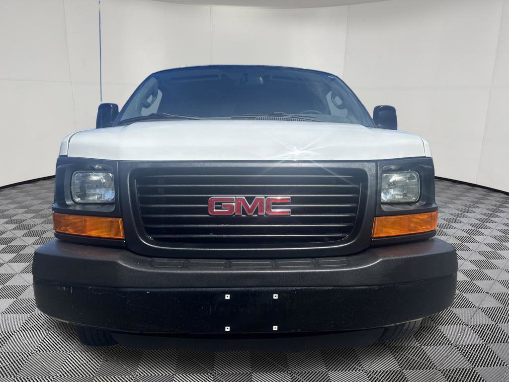 Used 2016 GMC Savana 3500 Extended RWD image 6
