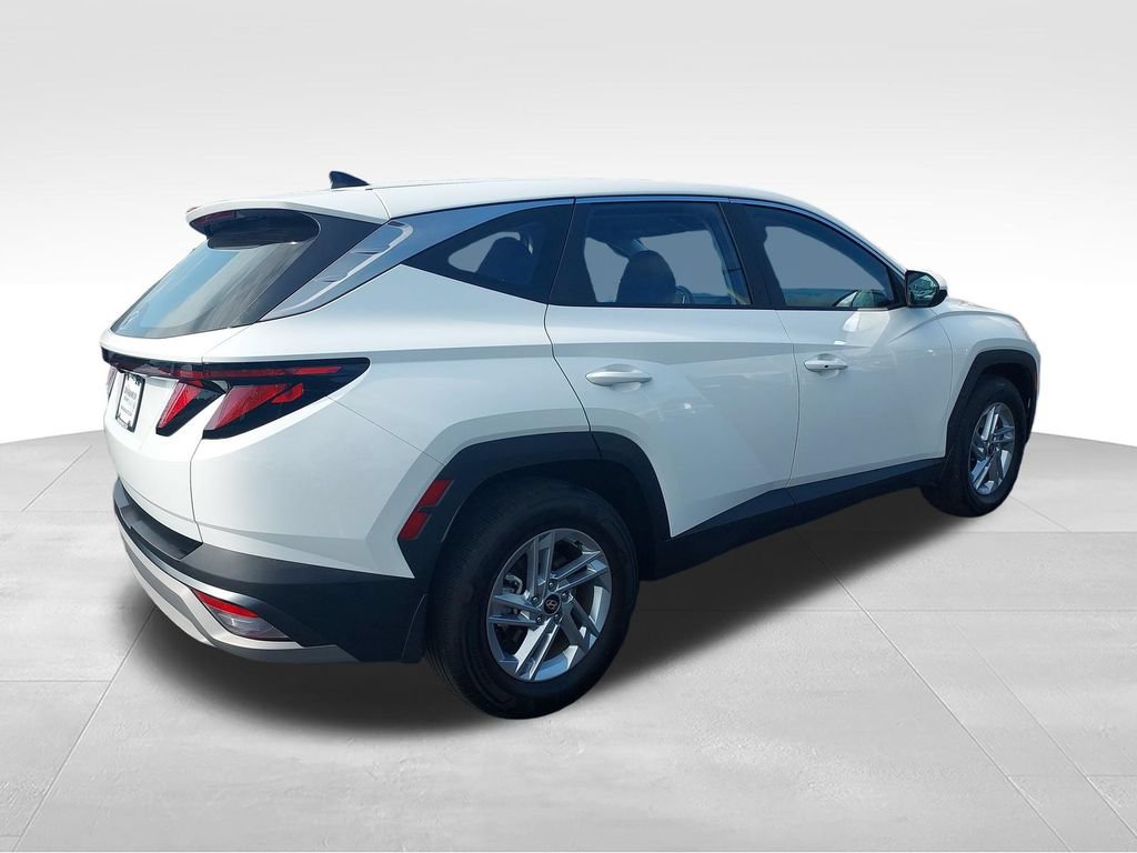 Used 2026 Hyundai Tucson SE FWD image 5