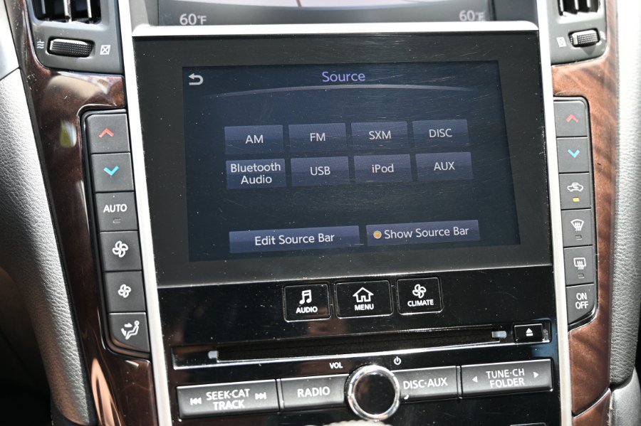 Used 2018 INFINITI Q50 Luxe w/ Essential Package (3.0T Luxe) AWD/4WD image 23