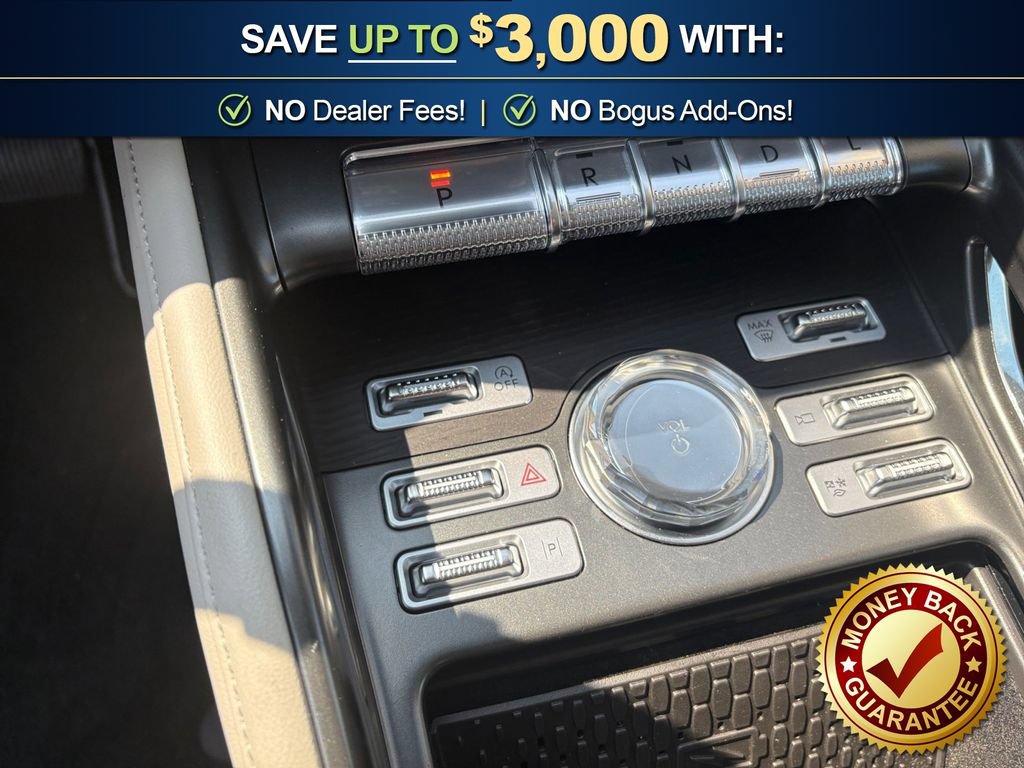 Used 2025 Lincoln Nautilus Reserve AWD/4WD image 20