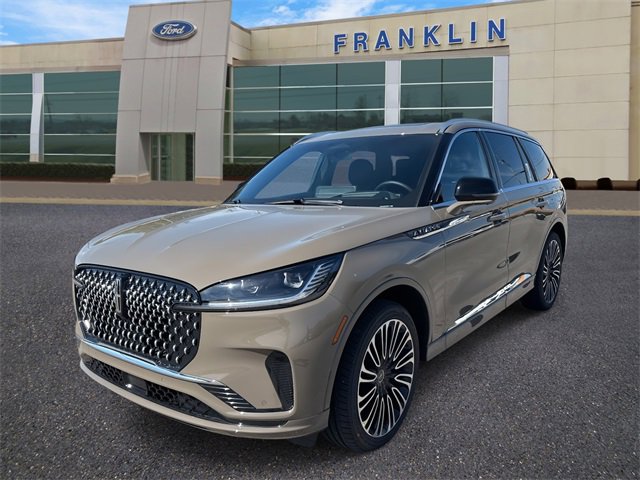 New 2025 Lincoln Aviator Black Label image 3