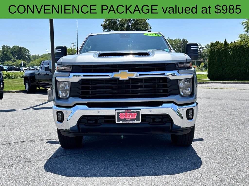 Used 2025 Chevrolet Silverado 2500 LT w/ Safety Package AWD/4WD image 5