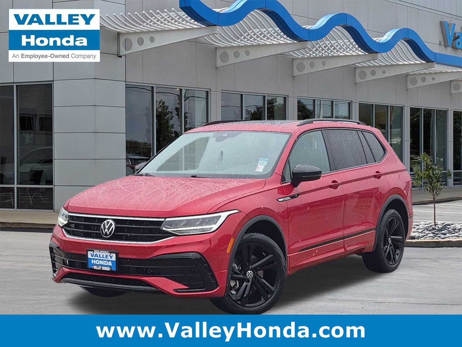 Used 2024 Volkswagen Tiguan SE R-Line w/ MDO Package, Two-Row