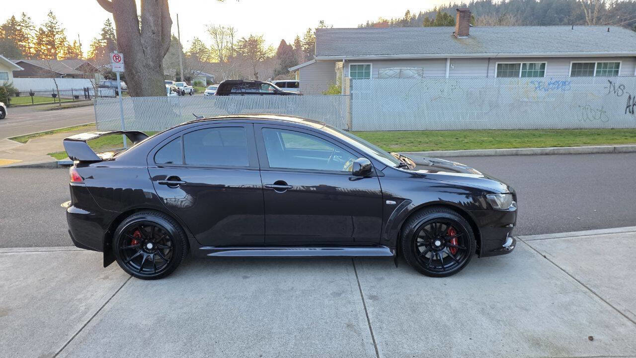 Used 2010 Mitsubishi Lancer Evolution GSR image 4