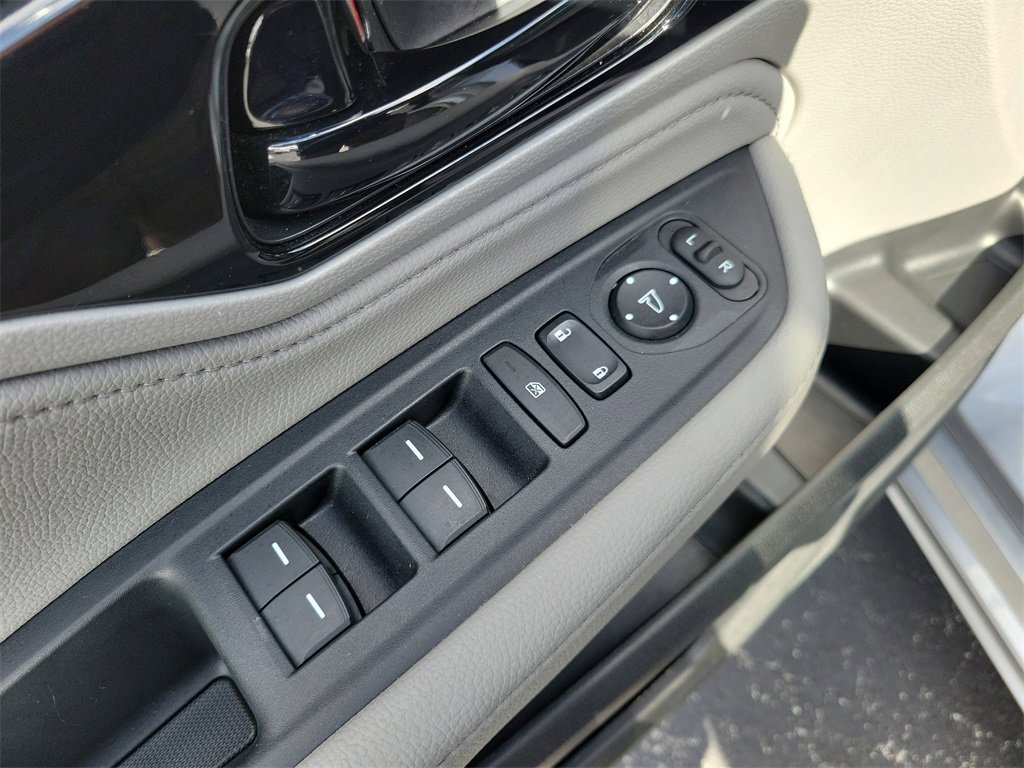 Certified 2023 Honda Odyssey Touring image 25