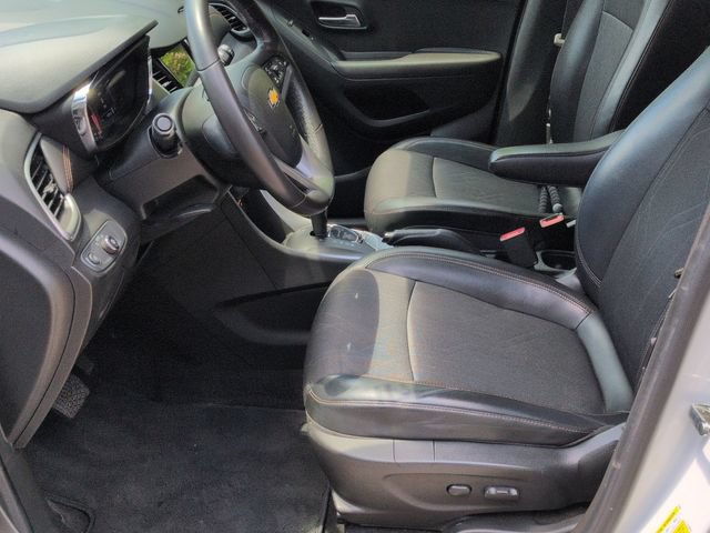 Used 2019 Chevrolet Trax LT w/ LT Convenience Package FWD image 20