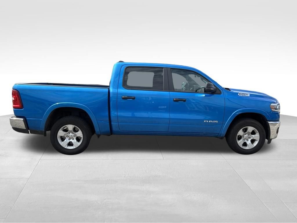 Used 2025 RAM 1500 Big Horn AWD/4WD image 7
