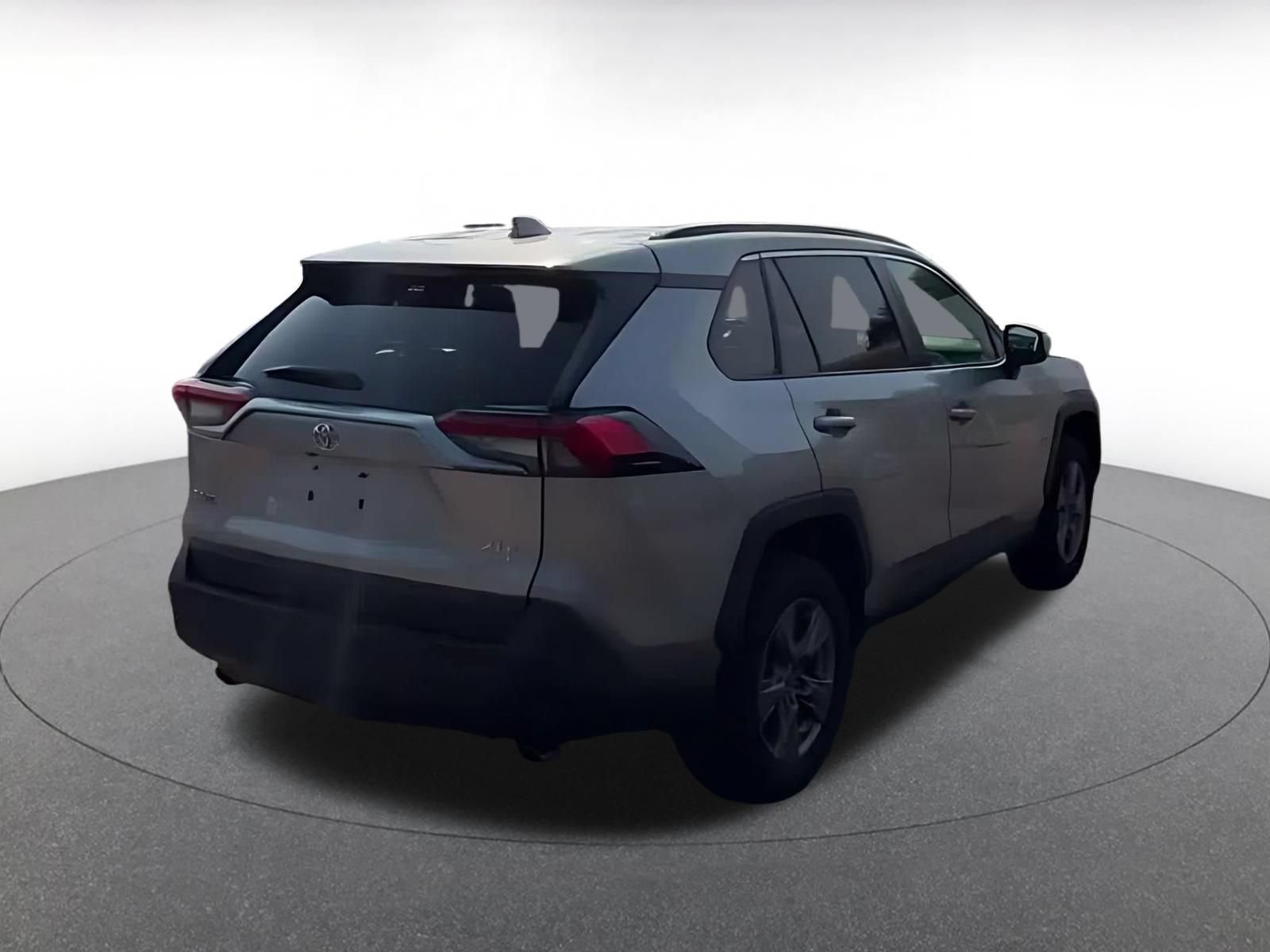 Used 2024 Toyota RAV4 XLE w/ Weather Package AWD/4WD image 14
