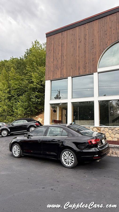 Used 2016 Volkswagen Jetta SEL w/ Lighting Package image 20