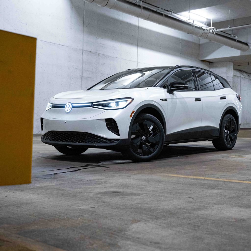 New 2026 Volkswagen ID.4 Pro S Plus AWD/4WD image 1