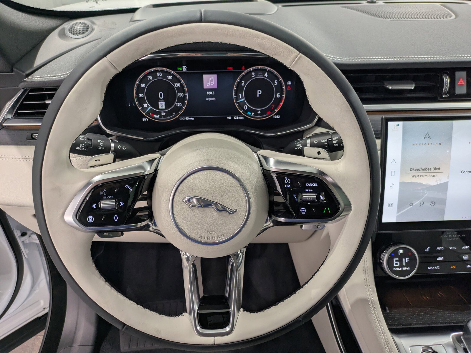 New 2026 Jaguar F-PACE R-Dynamic S image 15