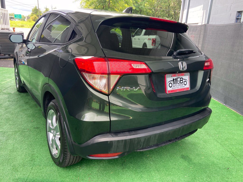Used 2017 Honda HR-V EX image 8