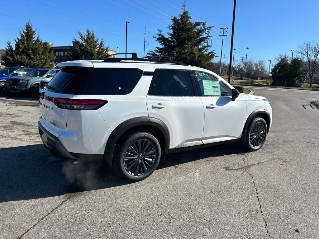 New 2026 Nissan Pathfinder SL w/ SL Premium Package AWD/4WD image 7