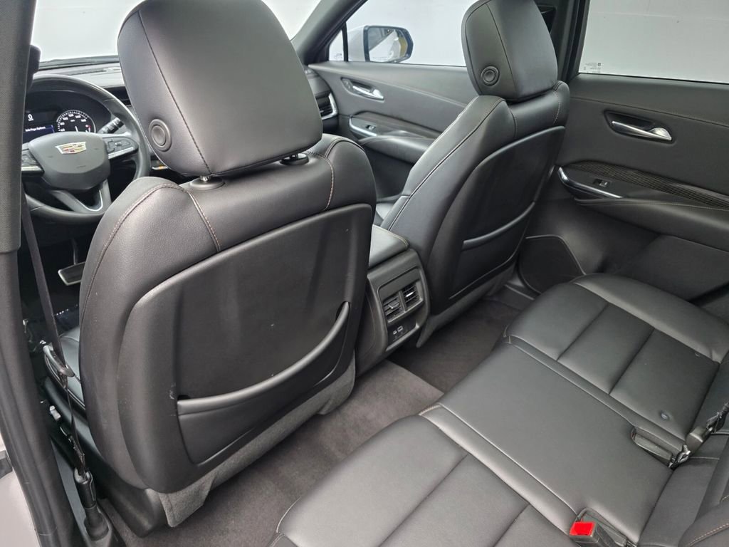 Used 2023 Cadillac XT4 Sport FWD image 15