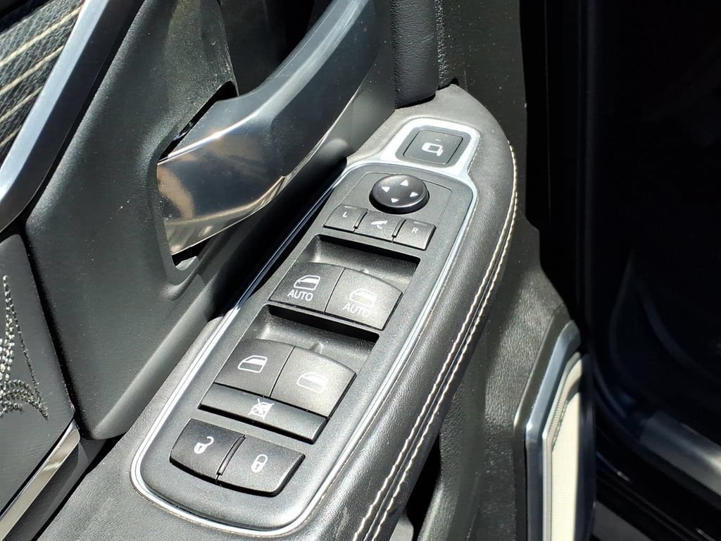Used 2020 RAM 2500 Limited AWD/4WD image 15