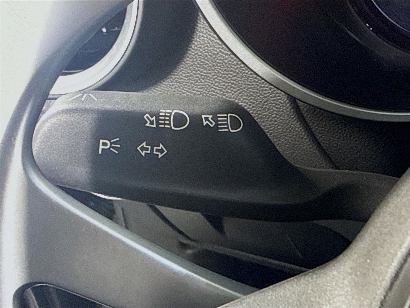 Used 2024 Alfa Romeo Stelvio Sprint RWD image 5