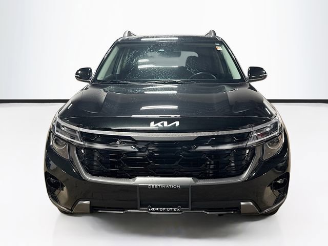 Used 2024 Kia Seltos X-Line image 2