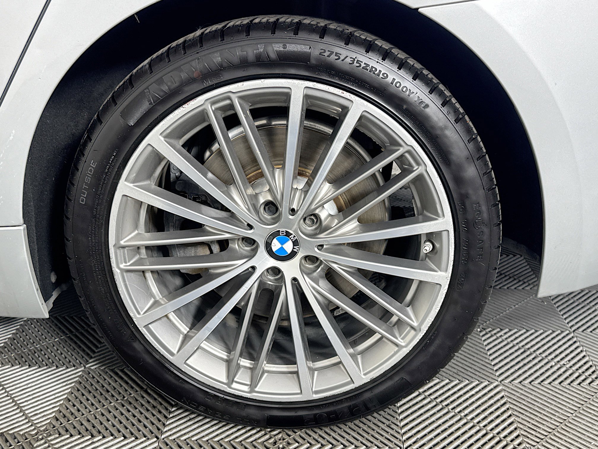 Used 2019 BMW 540i w/ Convenience Package RWD image 36